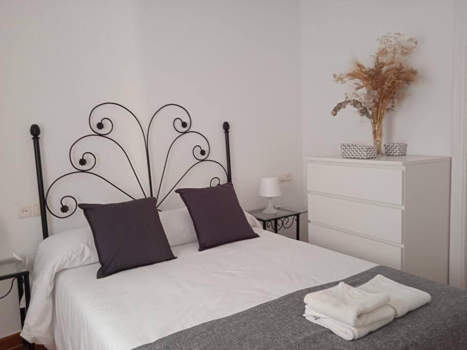 Apartamento La Casa De La Cuevecita Arcos de la Frontera Exterior foto